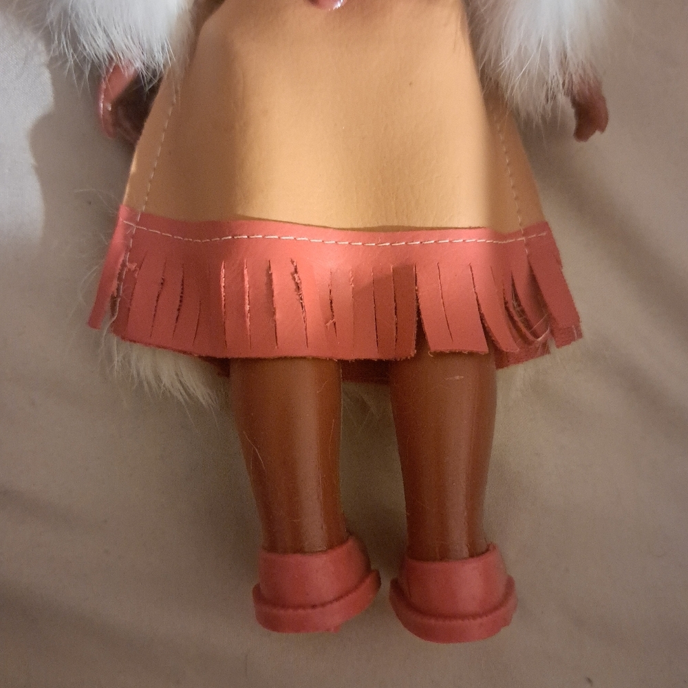 Vintage Native American Inspired Doll with Baby & Papoose & Beaded Dress - Picture 7 of 7